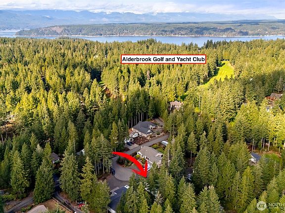 2nd image of 31 E Rhododendron Court