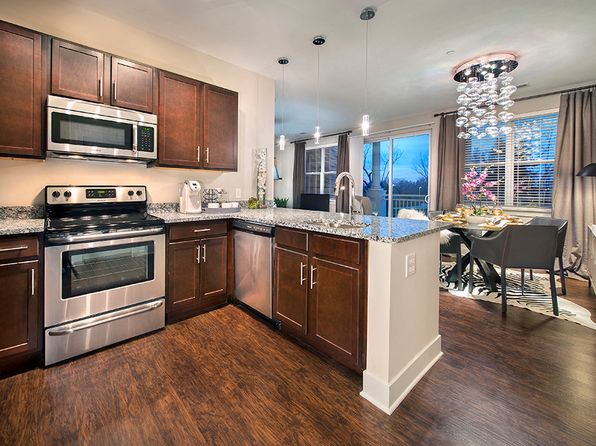 1111 W Main St APT 452