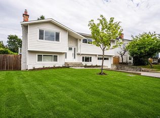 4377 Fieldmont Pl, Saanich, BC V8N4Z4