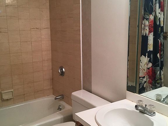 4th image of 500 Washington St #203