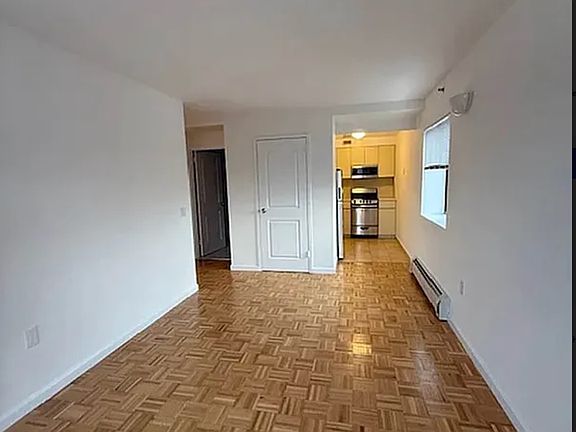 3rd image of 21-10 31st Ave #9