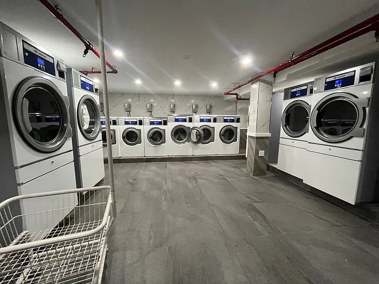 60 Clarkson Ave #4D — Photo 6