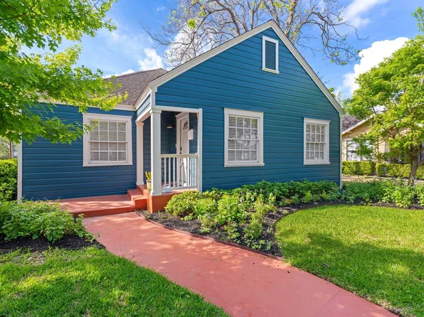 1102 Winston St, Houston, TX 77009