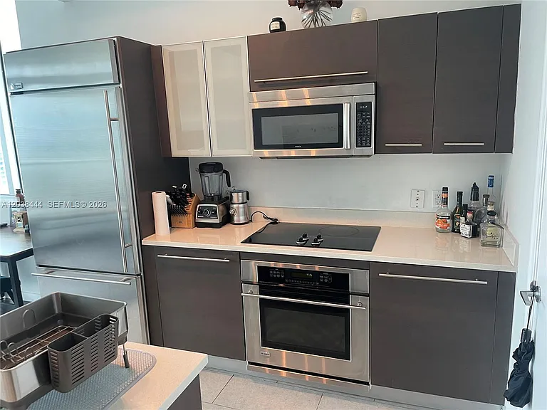 55 SE 6th St #Penthouse 4307 — Photo 10