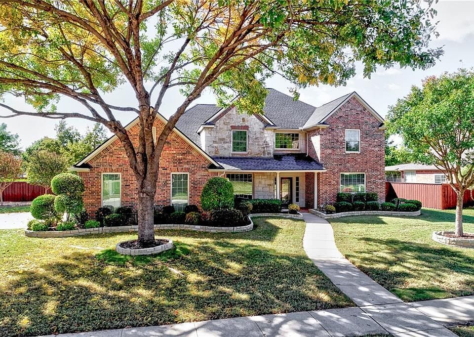1st image of 8001 Strathmore Dr