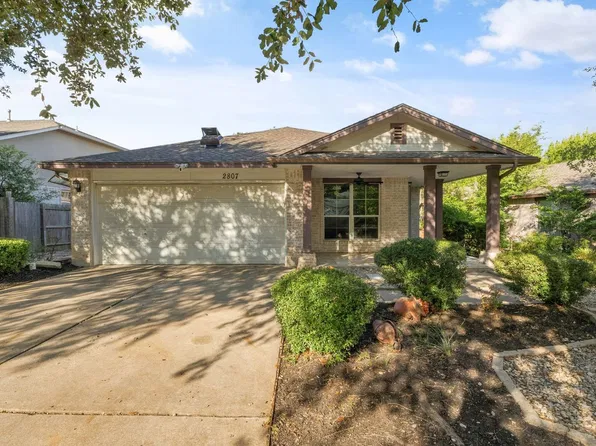 2807 Winslow Dr, Leander, TX 78641