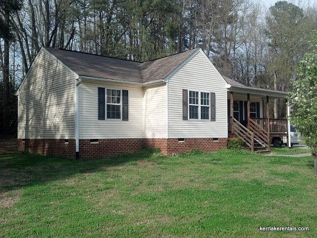 1st image of 428 Jeffreys Ln