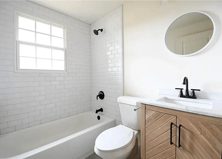 740 Thayer St #2B — Photo 7