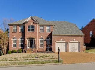 1009 Stone Ridge Dr, Nashville, TN 37211