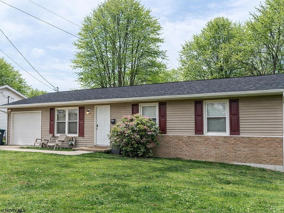 1st image of 232 Del Dew Dr