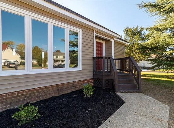 2nd image of 7079 Spicewood Dr