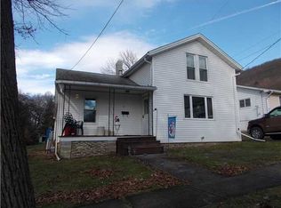 51 Seward St, Dansville, NY 14437