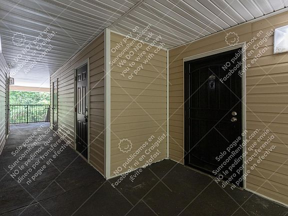3rd image of 4303 Fairington Village Dr