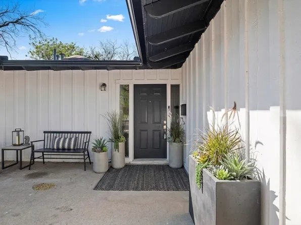 5624 Wheaton Dr, Fort Worth, TX 76133