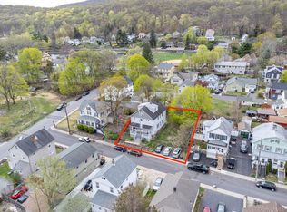 5 Fostoria St, Highland Falls, NY 10928