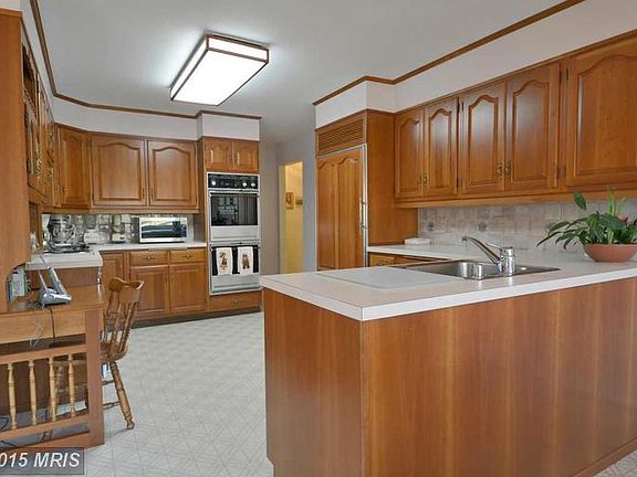 5th image of 4208 Old Columbia Pike