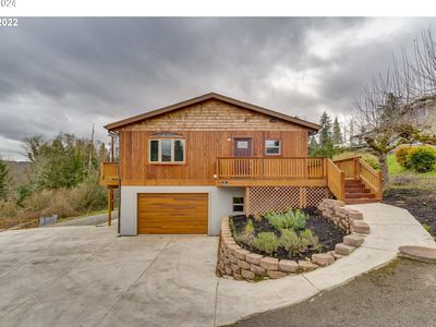 30131 Skyline Dr, Rainier, OR, 97048