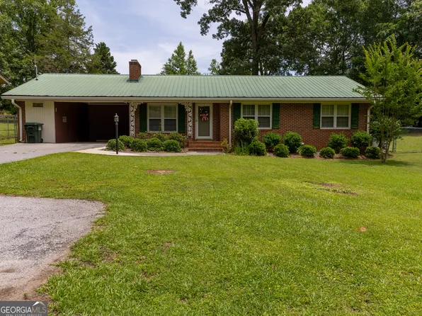 508 Ridgecrest Dr, Elberton, GA 30635