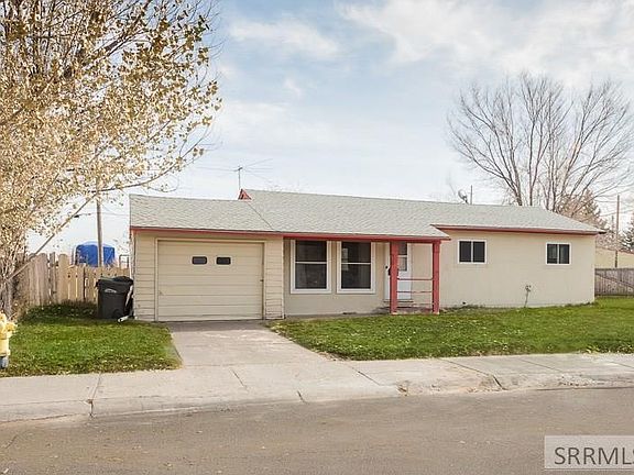 2nd image of 920 Alameda Ave