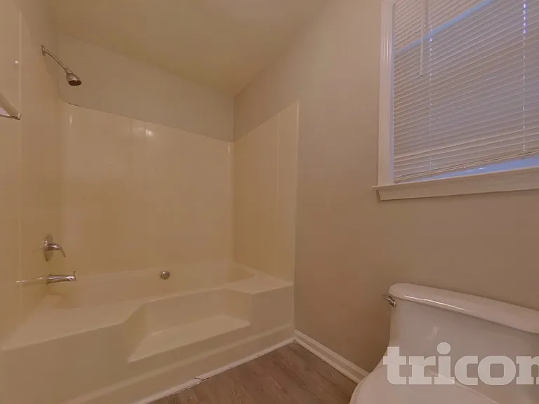 85 Elizabeth Pl — Photo 9