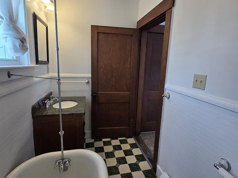 267 Main St — Photo 14