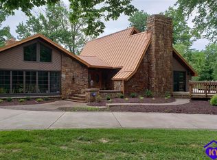 425 Reader Ln, Shepherdsville, KY 40165