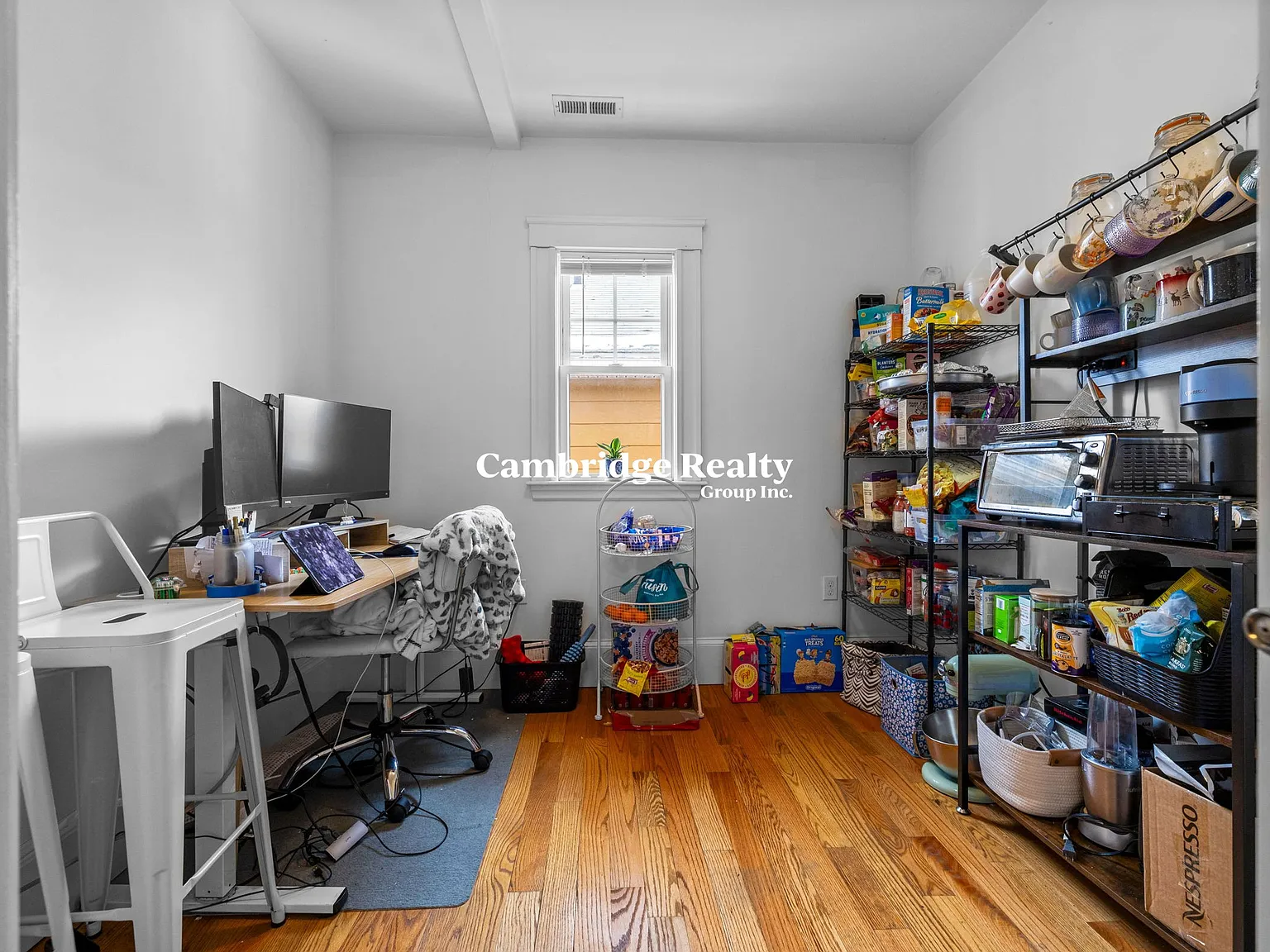 4 bed, 2.0 bath, $5,200 — Photo 4