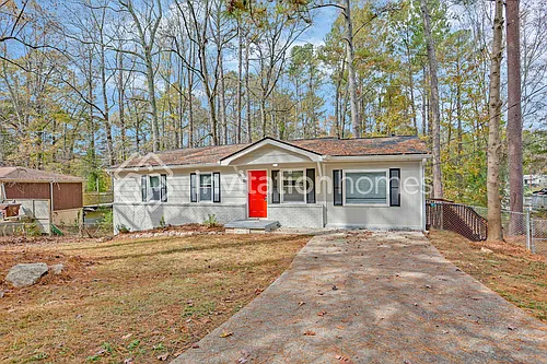 2155 Venesa Cir Photo 1