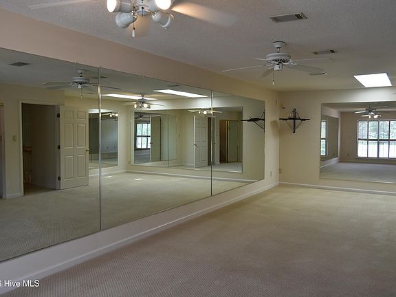 5th image of 3140 Summerchase Pl