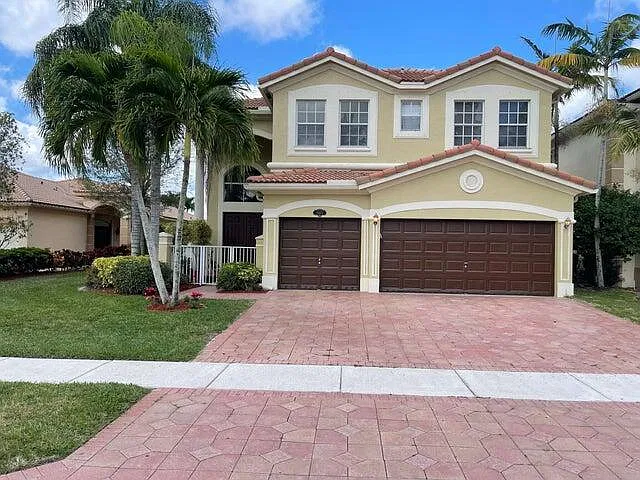 Genial Property Management — Photo 4