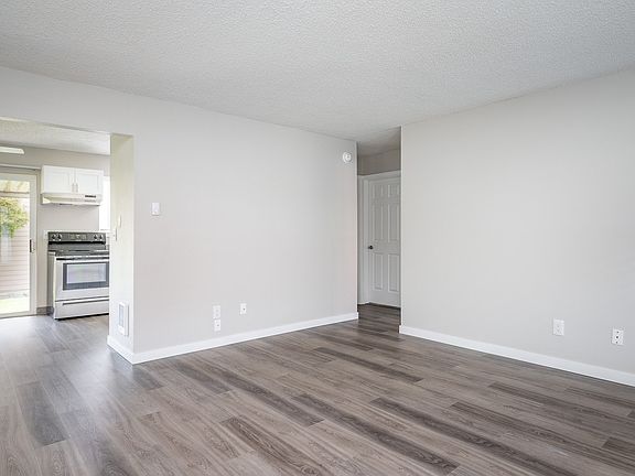 2nd image of 9550 SW Washington Dr APT 3