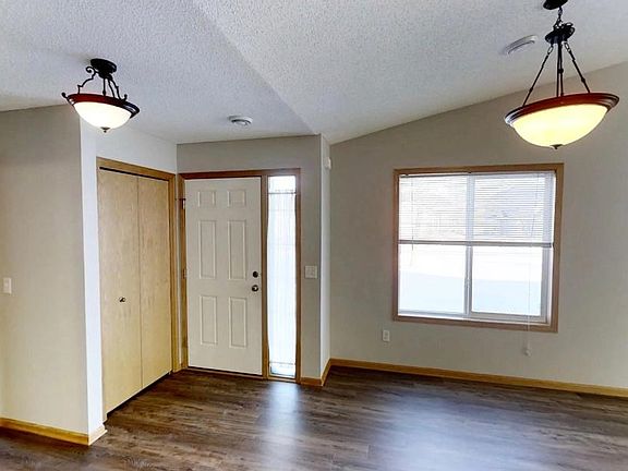 3rd image of 2401 Cotton Ln