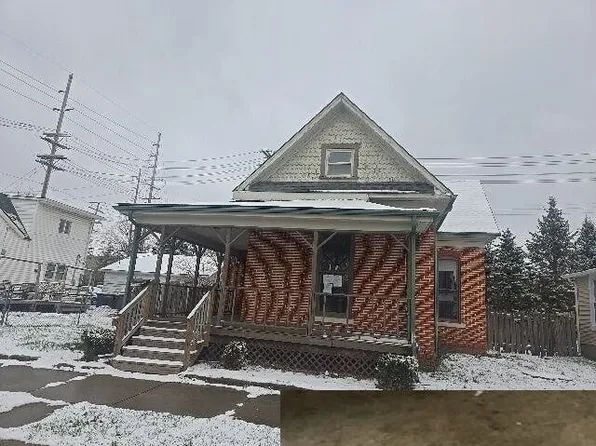 212 E Pennsylvania St, Shelbyville, IN 46176