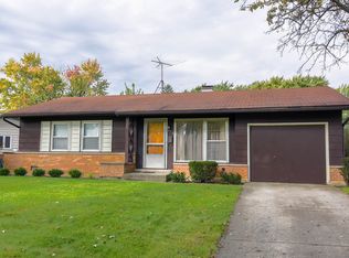 610 Charing Cross Rd, Elk Grove Village, IL 60007