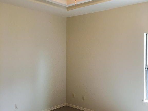 4th image of 1702 W Smith Dr