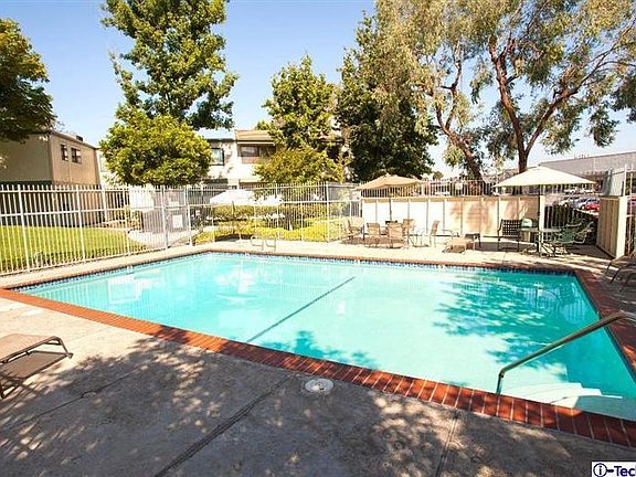 5th image of 10441 Newhome Ave Unit 3