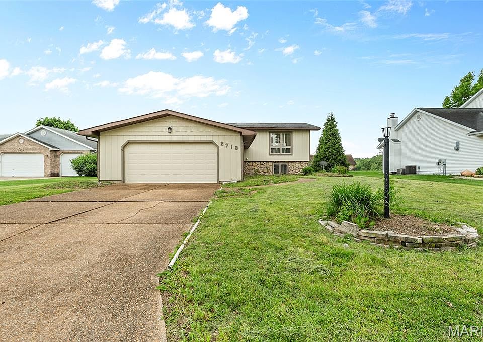 1st image of 2718 Bryden Ct