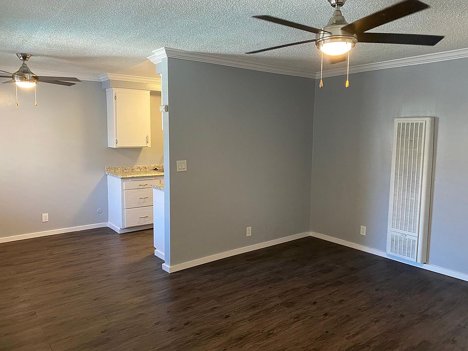 2nd image of 12022 Birch Ave APT 21