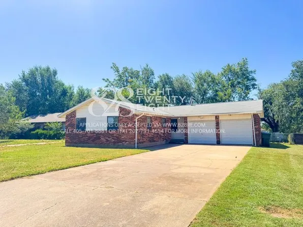 1201 Lauren Ln, Midwest City, OK 73110