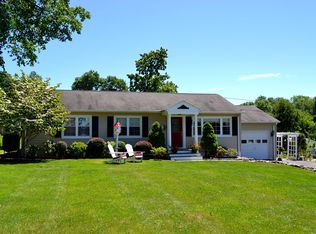 59 Lakeview Dr, Brewster, NY 10509