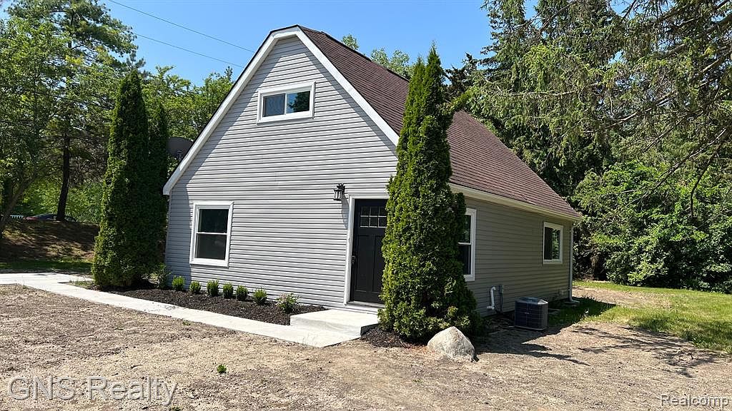 3344 Bathurst Ave, Rochester Hills, MI 48309 Zillow