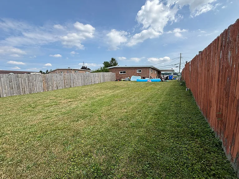 7100 Clearfield St — Photo 17