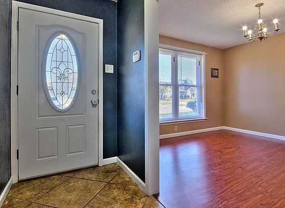 3rd image of 1054 Cedre Dr
