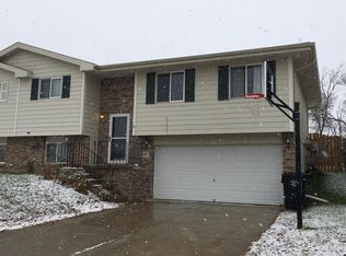 2143 NW 55th St, Lincoln, NE 68528