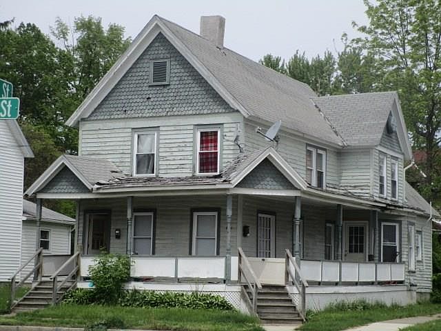 2nd image of 400 W Hudson St
