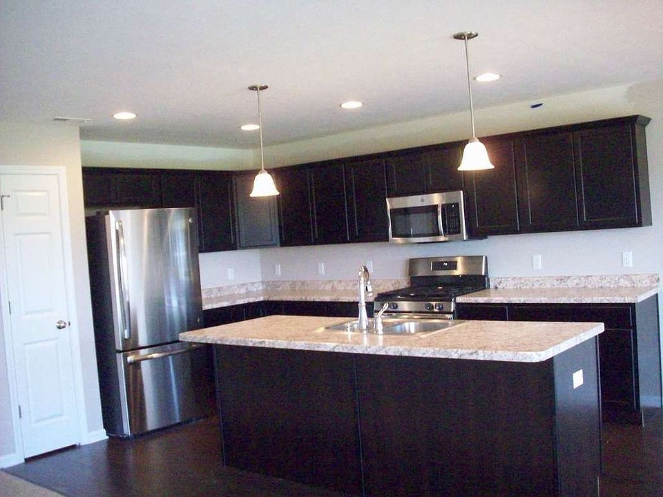 Kitchen with Appliances