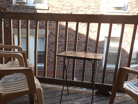 5th image of 1371 Commonwealth Ave #2