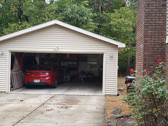 3rd image of 5793 Willnean Dr