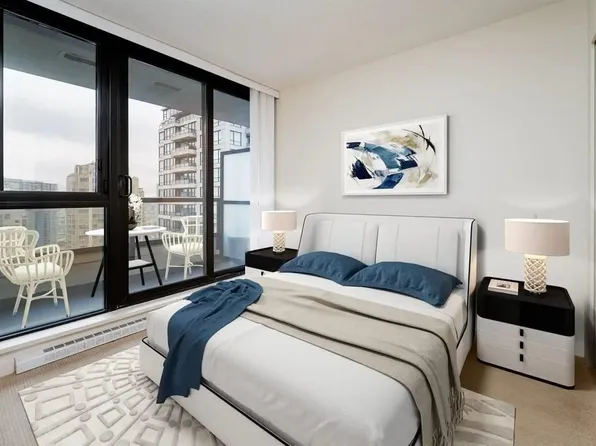 928 Homer St #2107, Vancouver, BC V6B 1T7