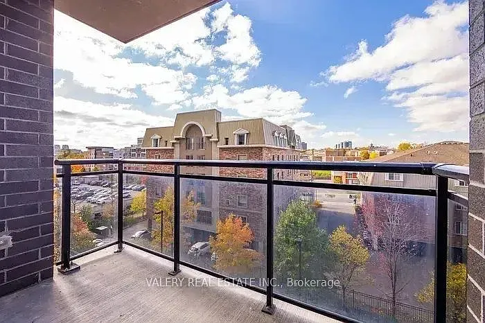 339 King St N #403 — Photo 20